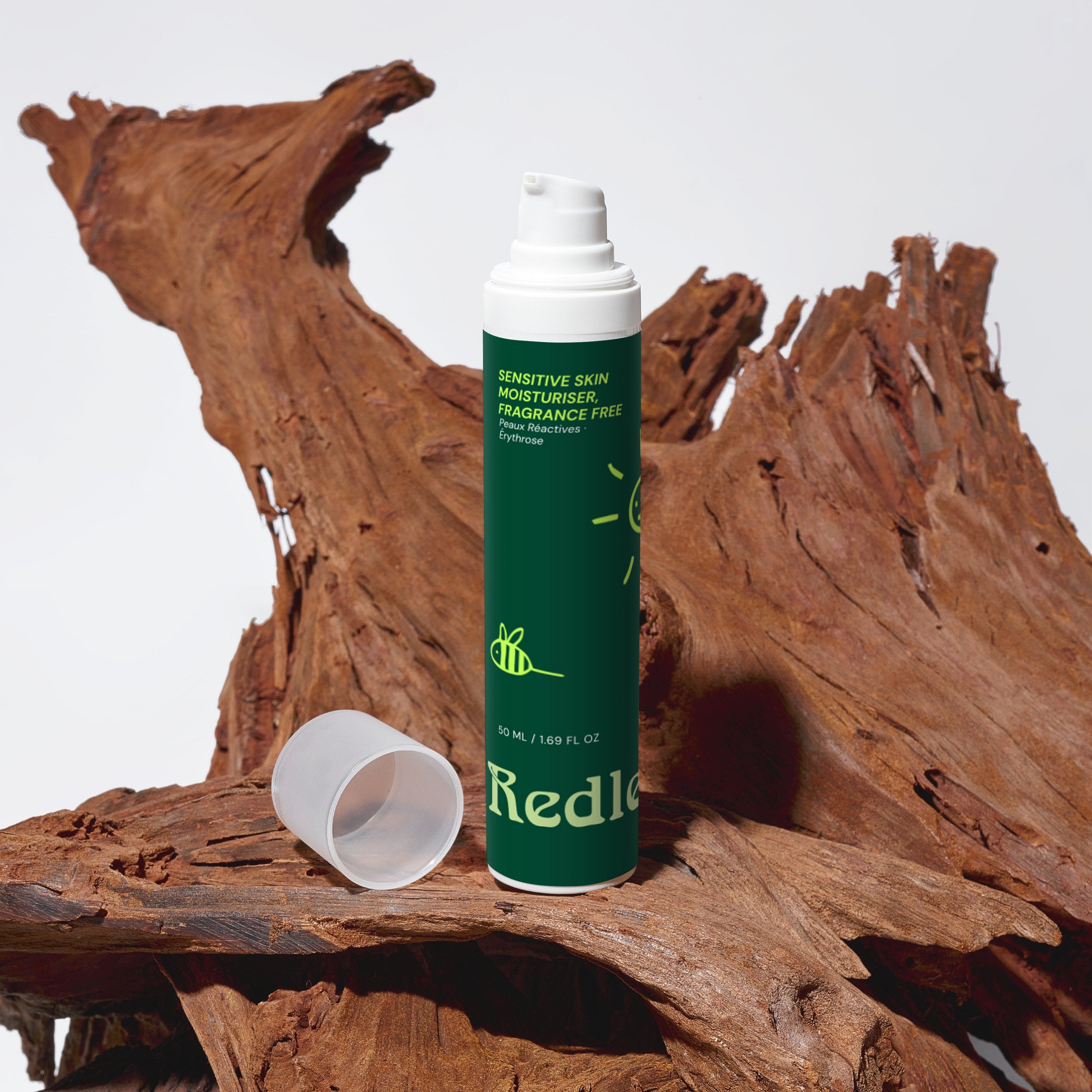 Redless Moisturiser sur écorce de bois — Soin naturel hydratant pour peaux sensibles et réactives